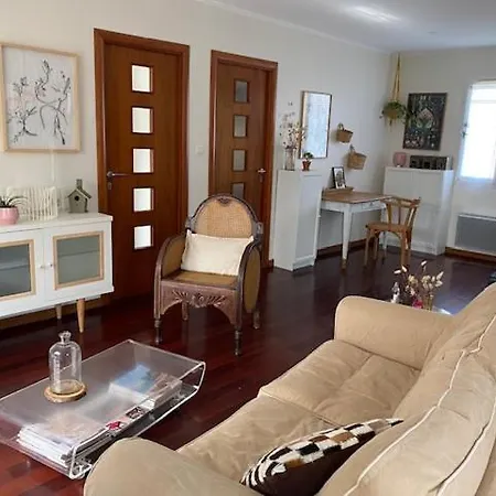 펜션 La Maison En Bois *