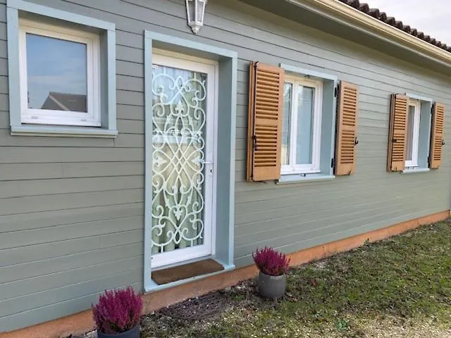 別荘 La Maison En Bois トゥルヌフイユ